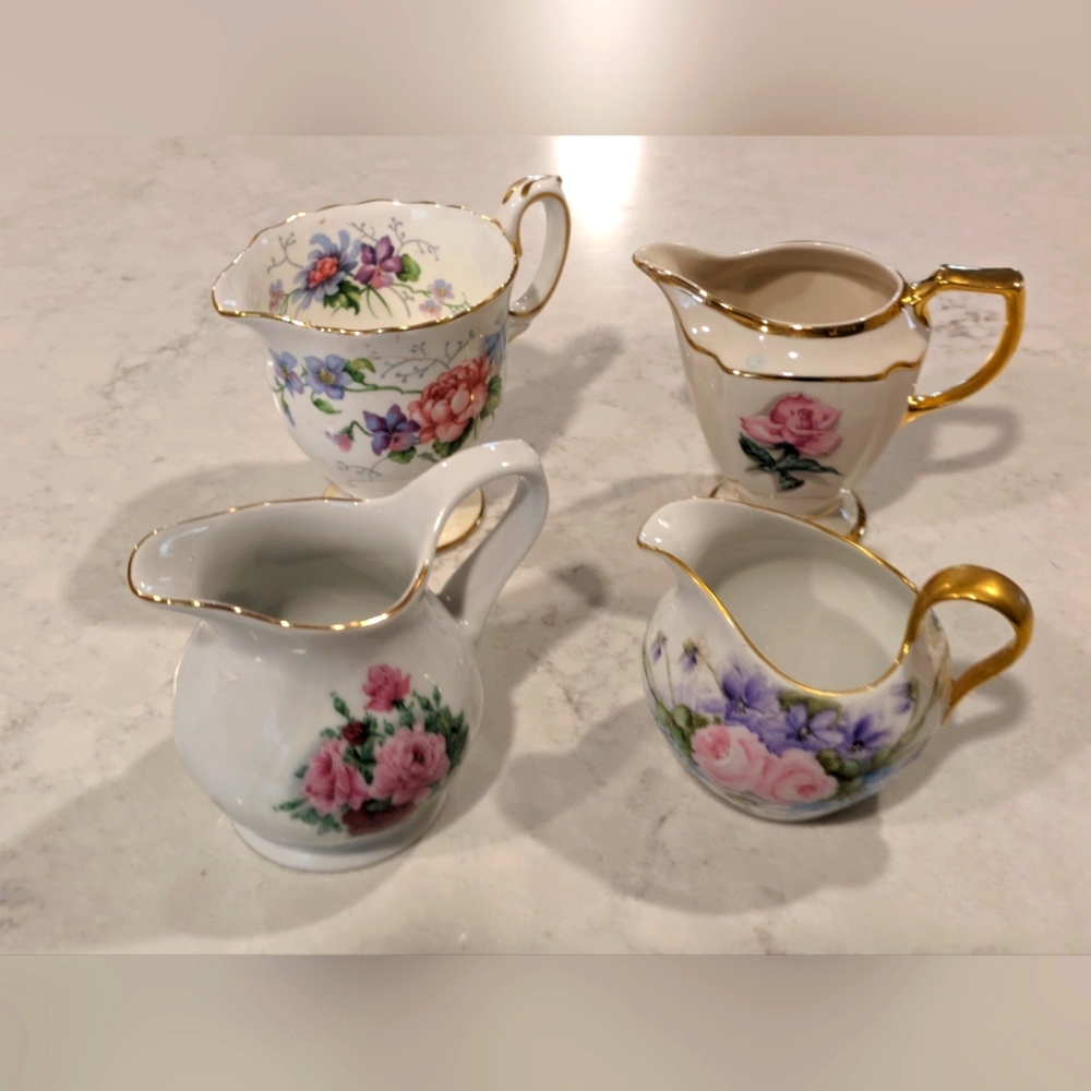 Set of 4 Vintage Porcelain Creamer Excellent Condition No Chips Or Cracks